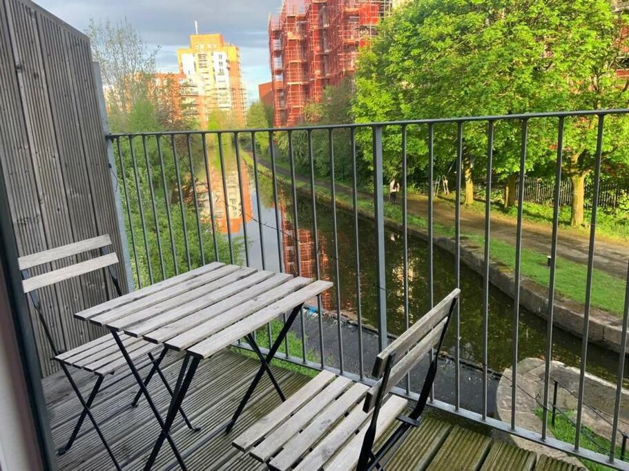 Cityfront Modern Apt Near City Centre/Etihad, Free Parking Manchester Kültér fotó